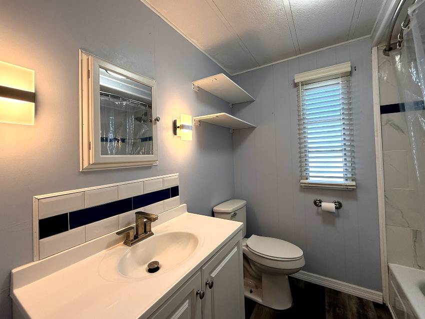 36 Jasmine Ave a Ellenton, FL Mobile or Manufactured Home for Sale